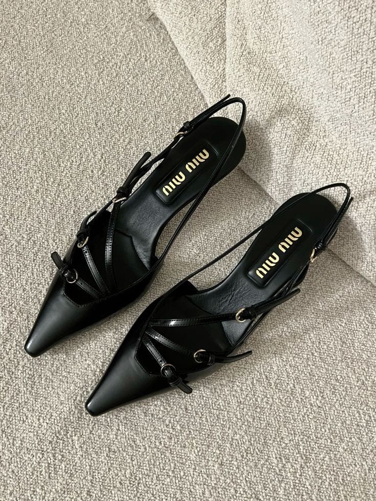 CALZADO PUMPS MIU NEGRO