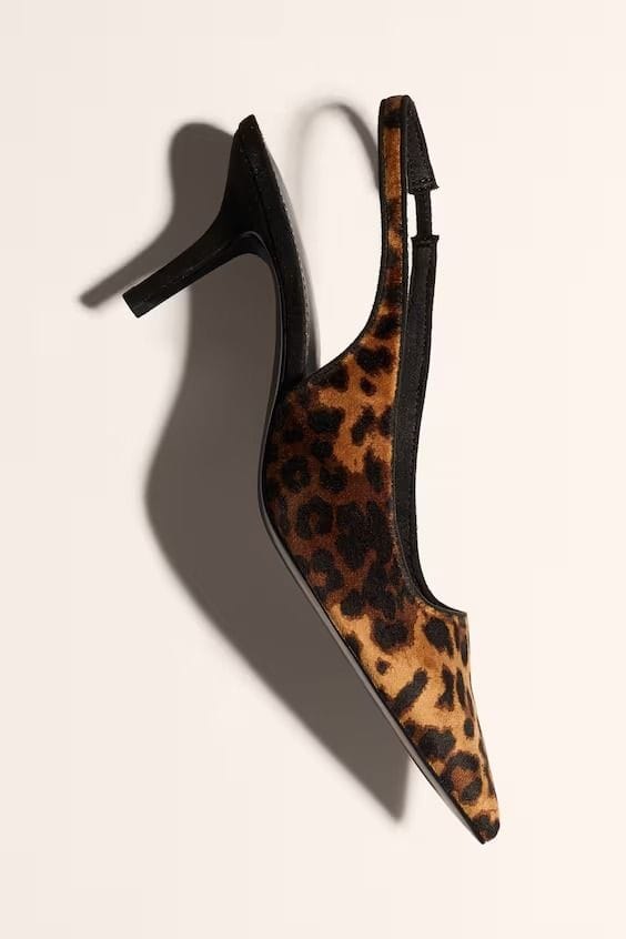 CALZADO PUMPS ANIMAL PRINT