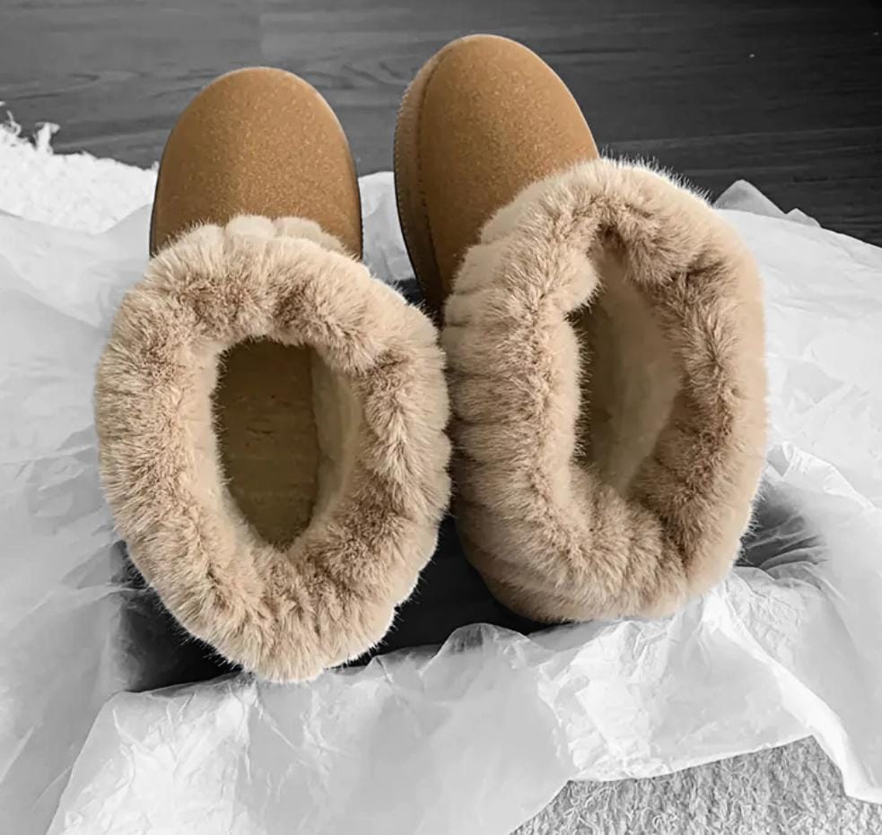 BOTIN INSPO UGG CORTA